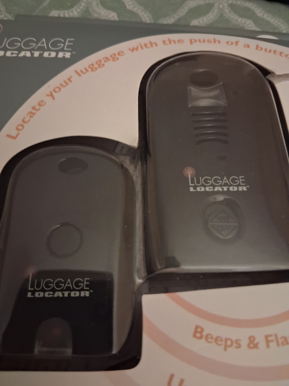 Luggage Locator Wearable Tracker - Black -